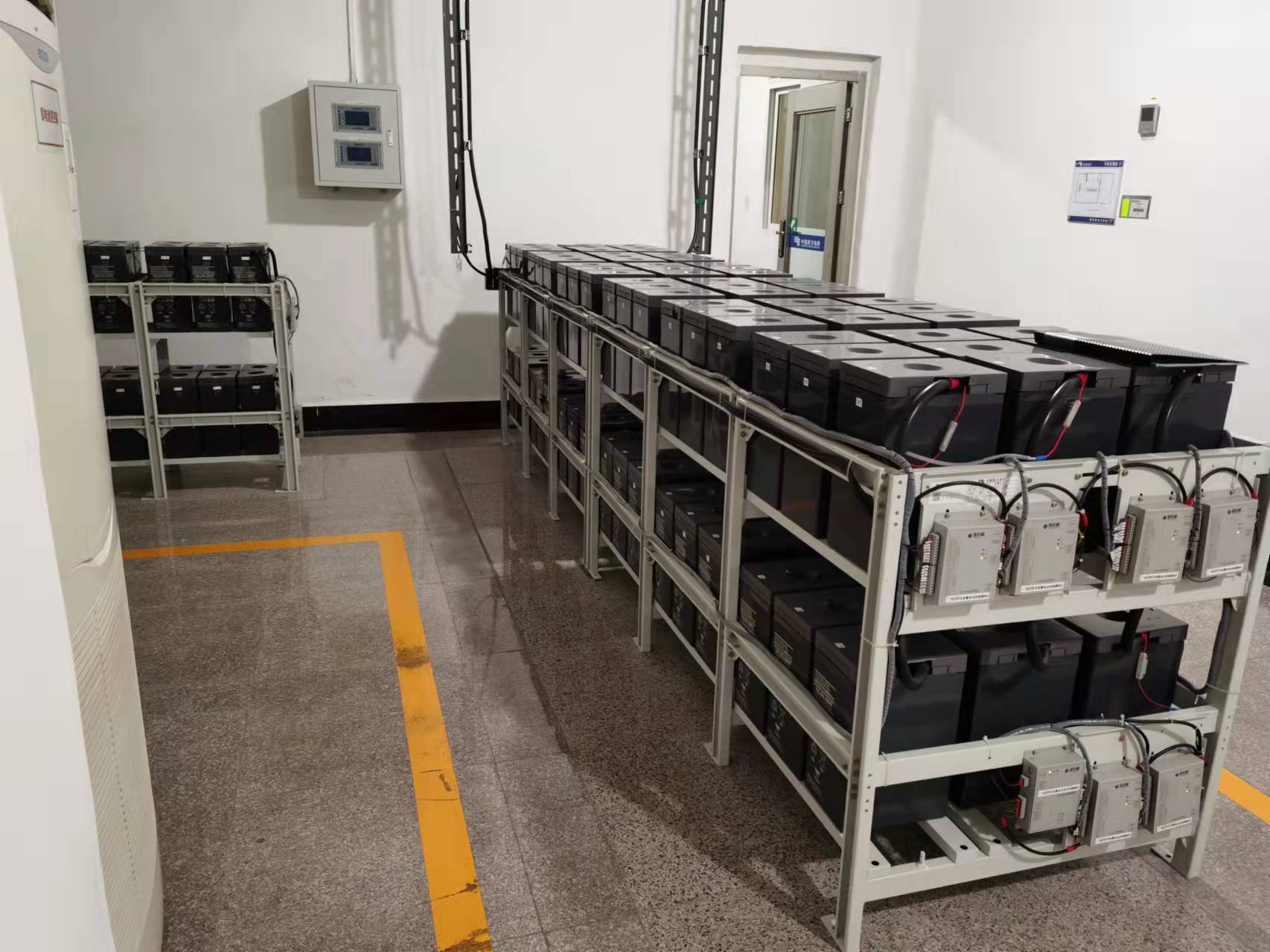 好博体育ups电源如何根据主机功率和待机时间计算电池容量?